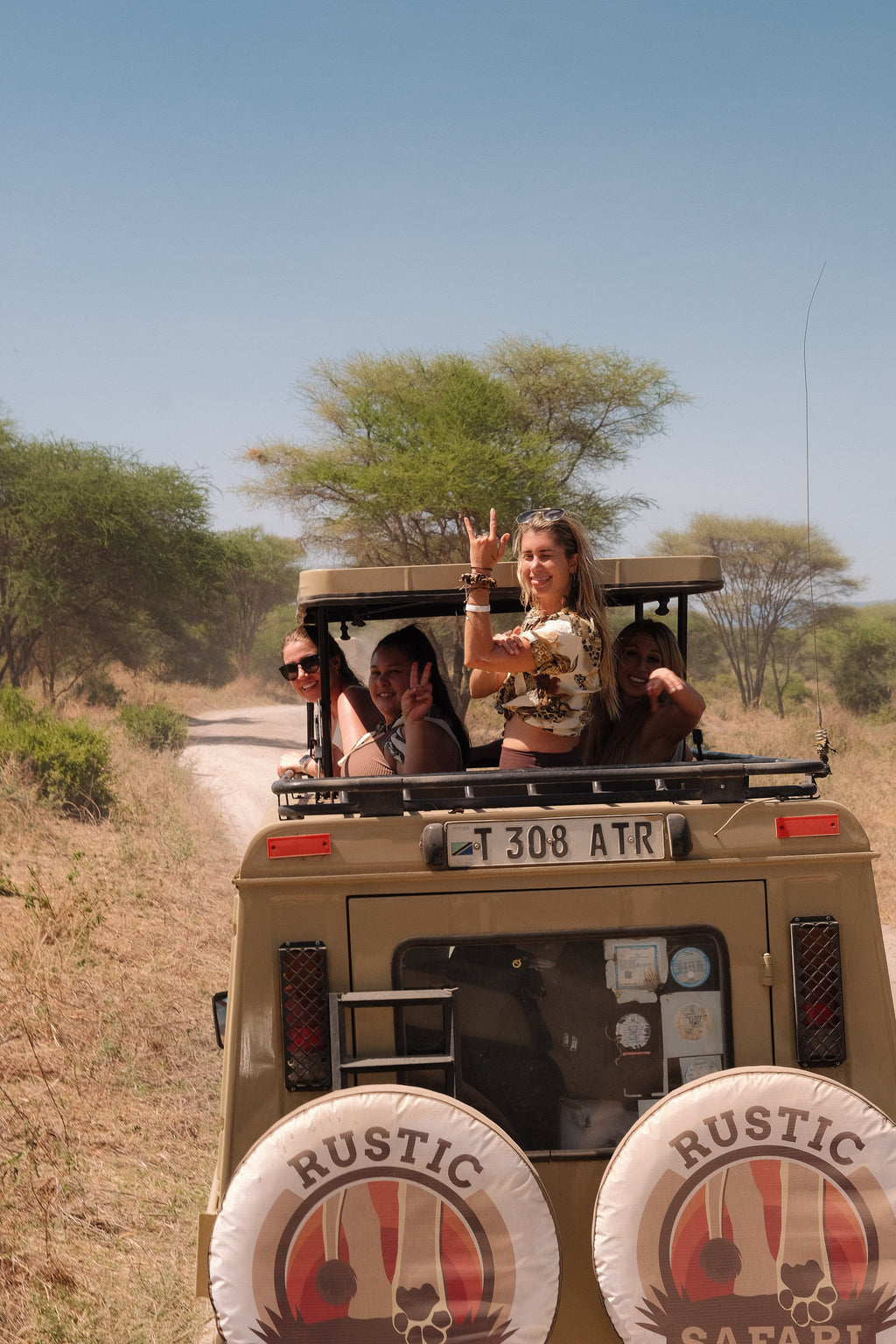 SEEKERS : Eco-luxury Safari Retreat